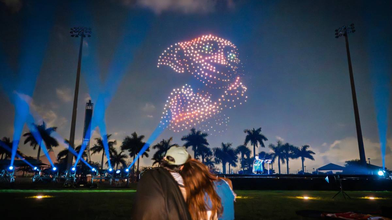 Un spectacle de drones qui célèbre l’univers d’Harry Potter™ va illuminer le ciel de Montréal cet été