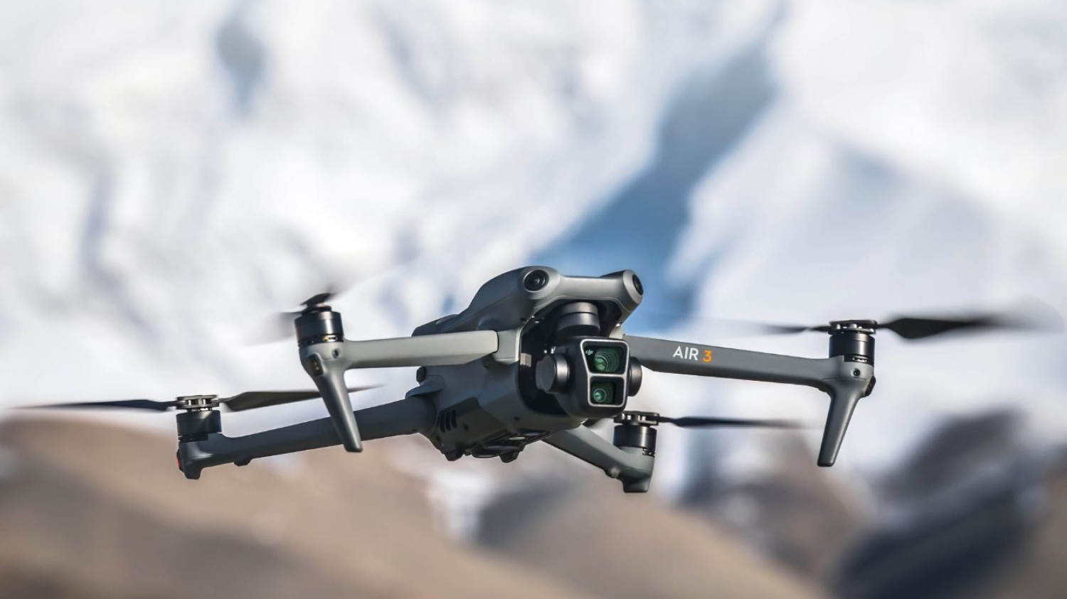 Fuite du DJI Air 3S : une nouvelle télécommande permet à ce drone de vous suivre partout