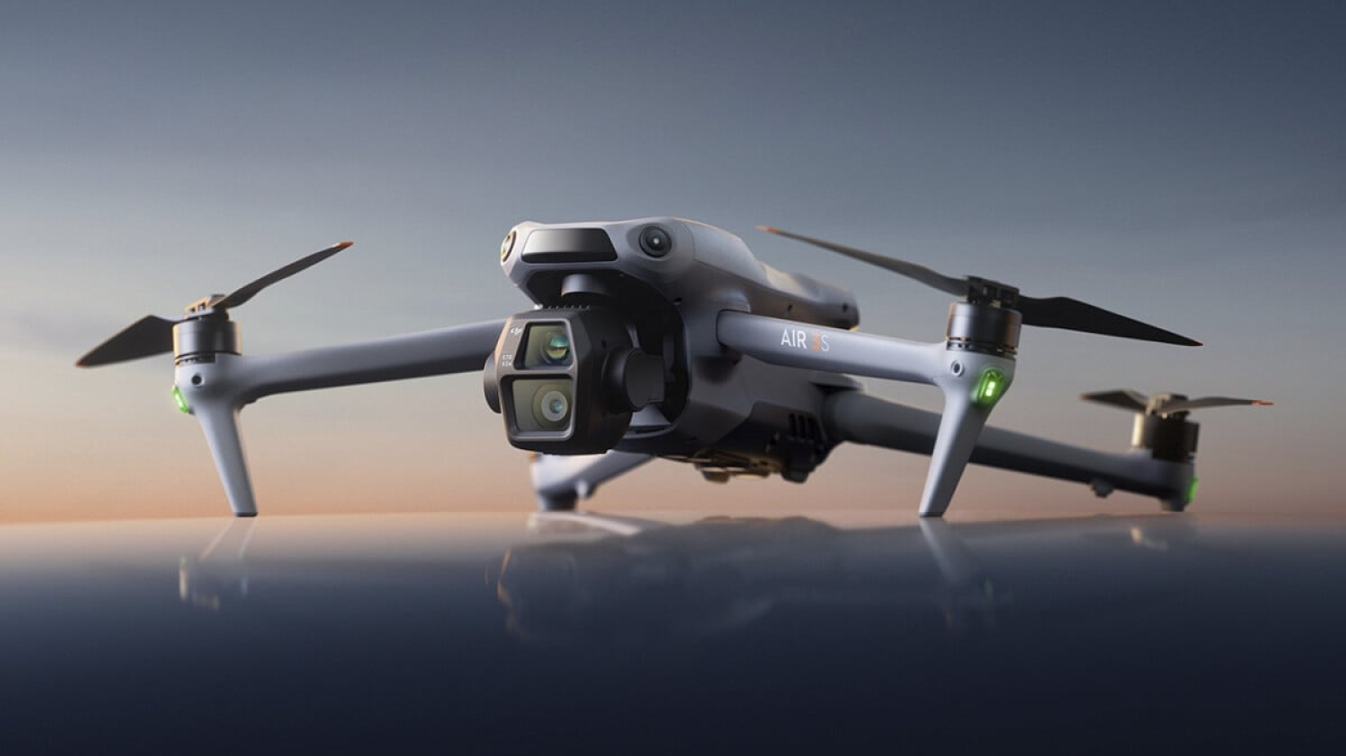 DJI Air 3S : DJI lance son nouveau drone compact, polyvalent et à grand capteur