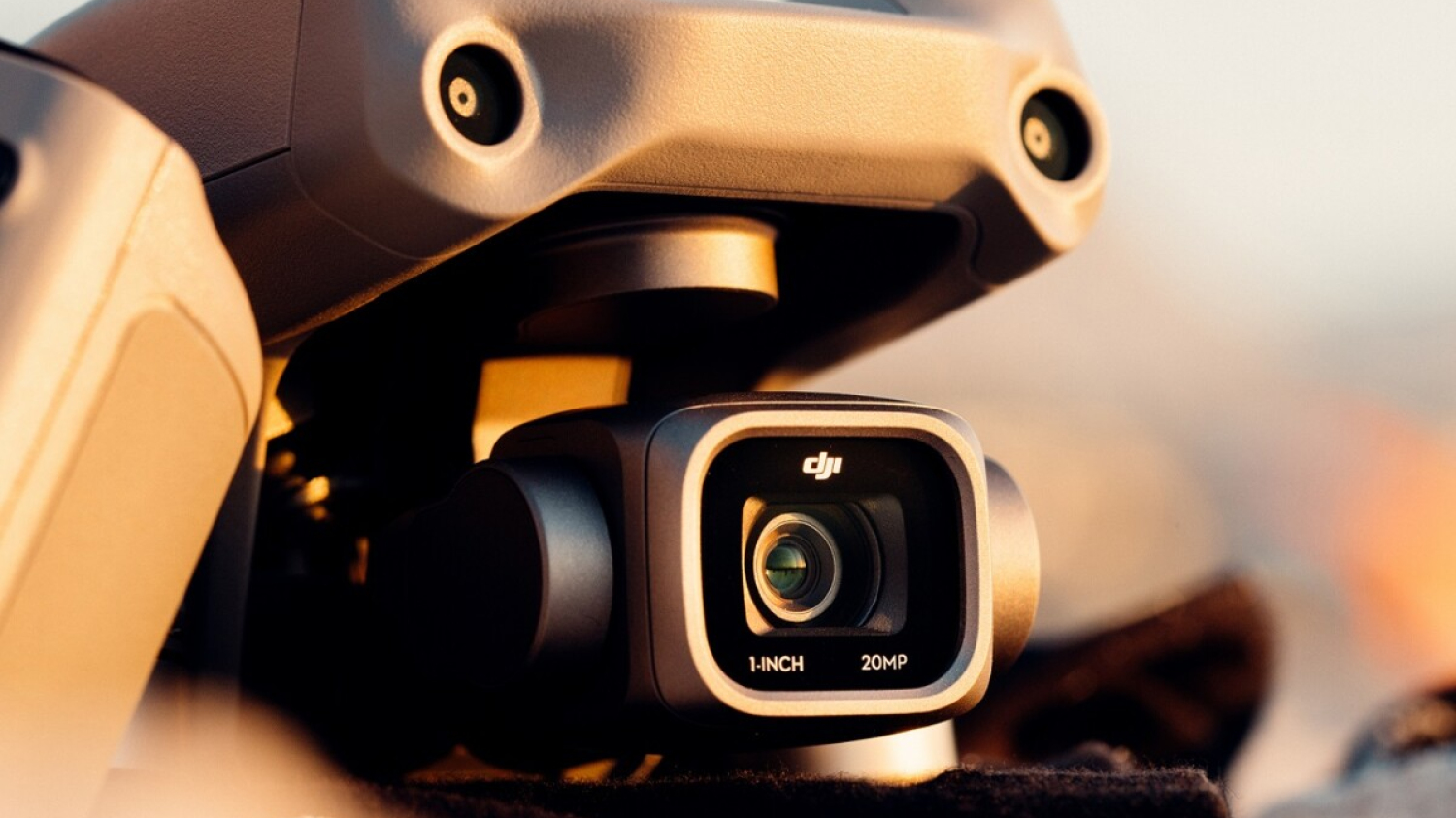 DJI s'apprête à lancer un nouveau drone compact et on sait déjà à quoi il ressemble