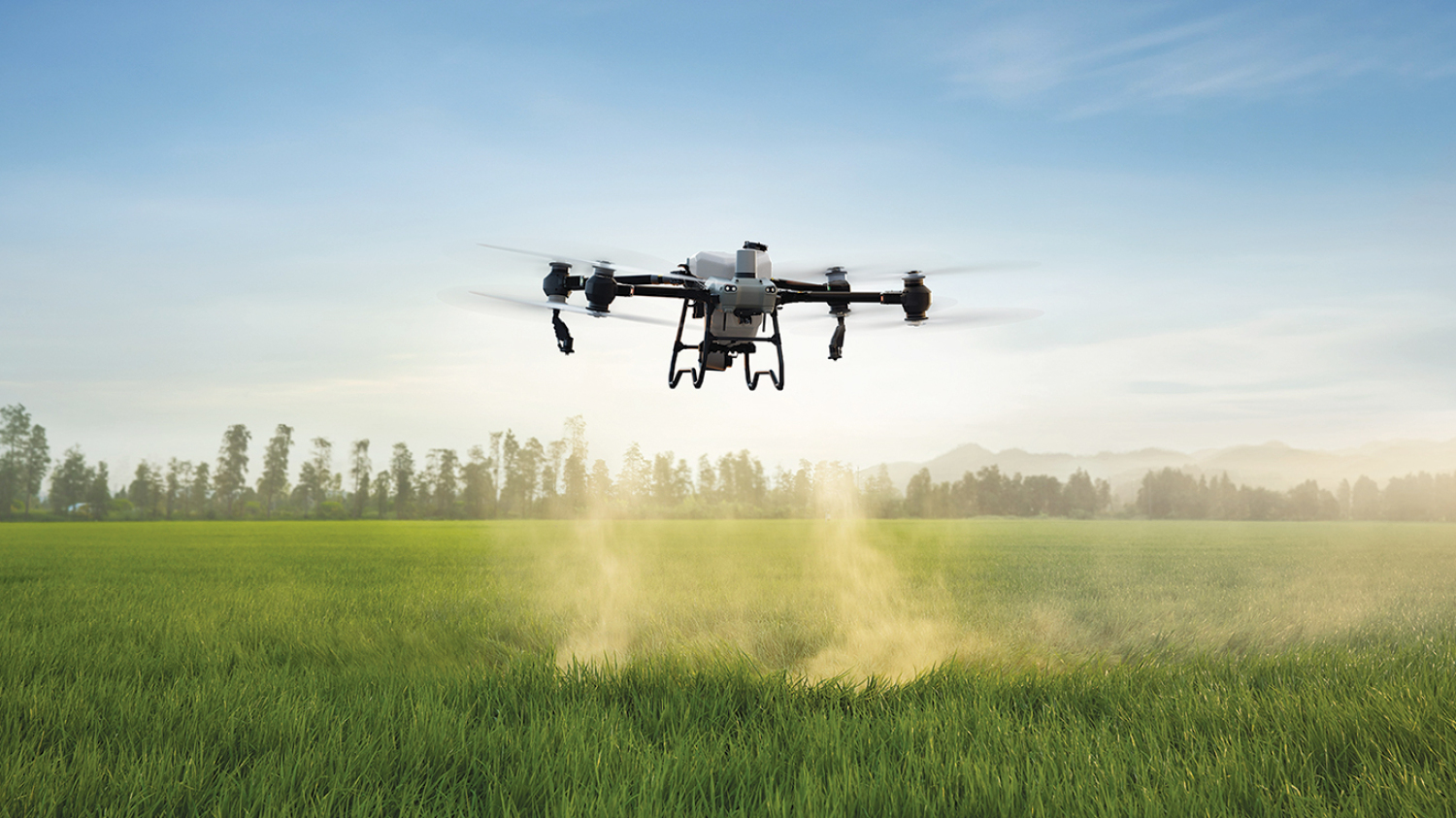 DJI Agras T50 : le drone agricole qui révolutionne l’épandage - La Terre de chez nous