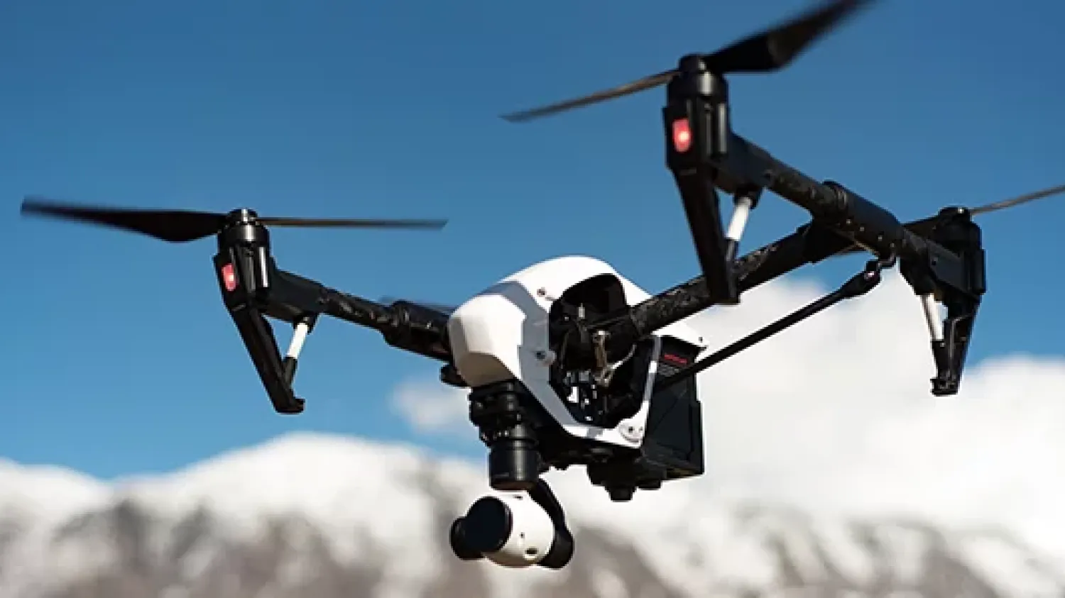 Piloter un drone en toute légalité | Actualités 