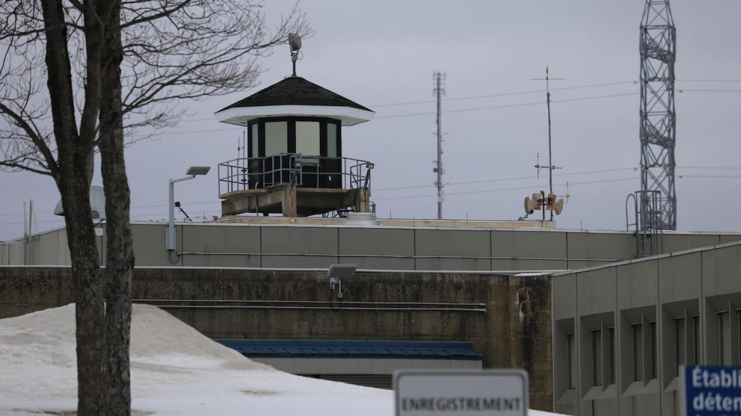 Livraison de drogues par drone interrompue à la prison de Québec