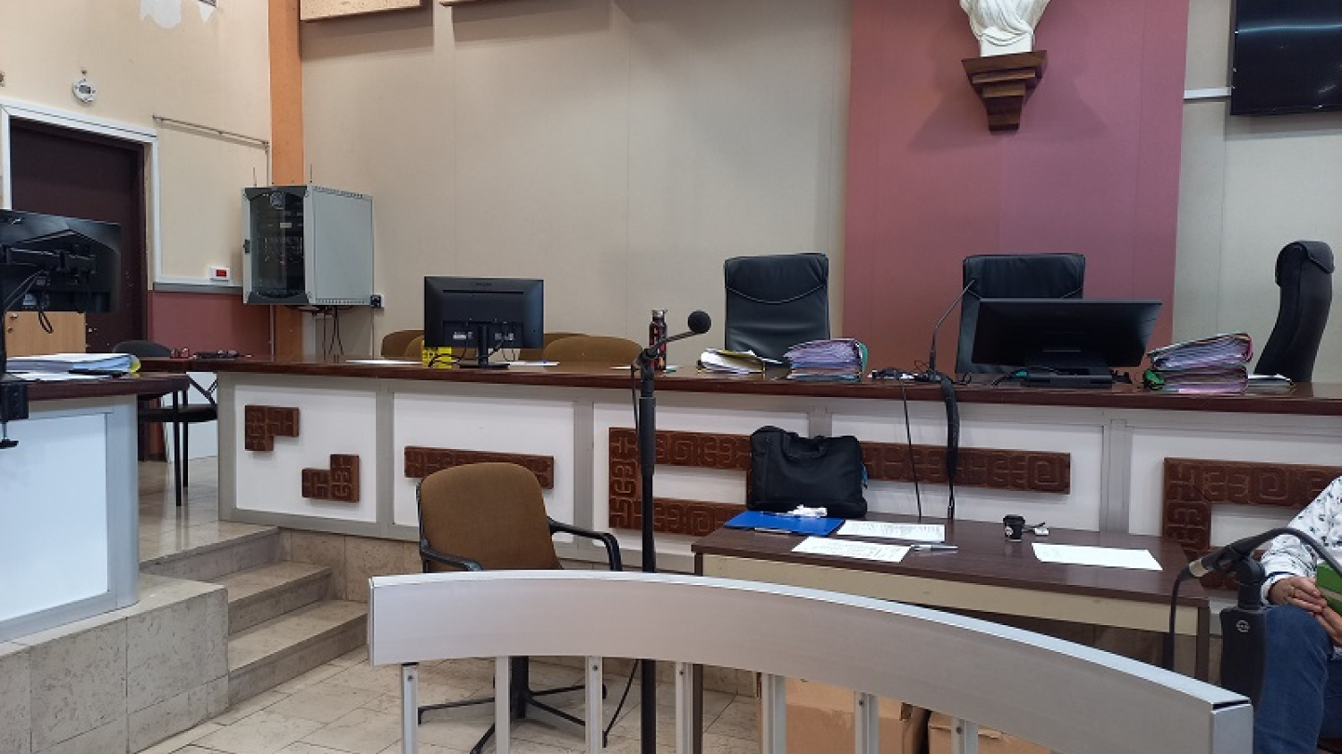 Déclarée coupable, une pilote de drone dispensée de peine