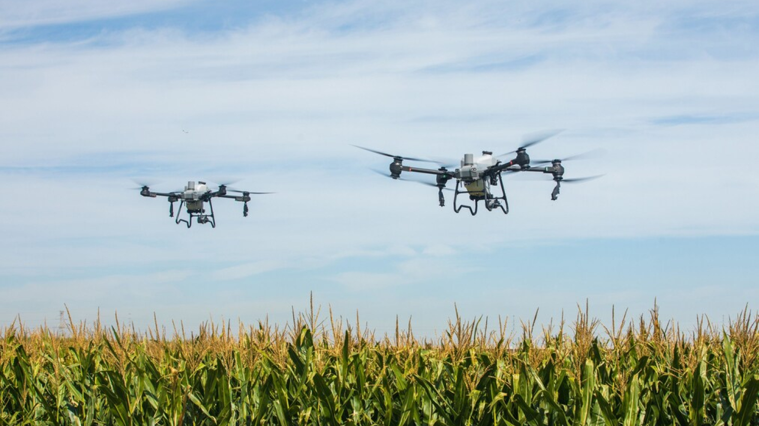 Le rapport annuel de DJI Agriculture révèle la révolution agricole par drones au salon Agrishow 2025 au Brésil