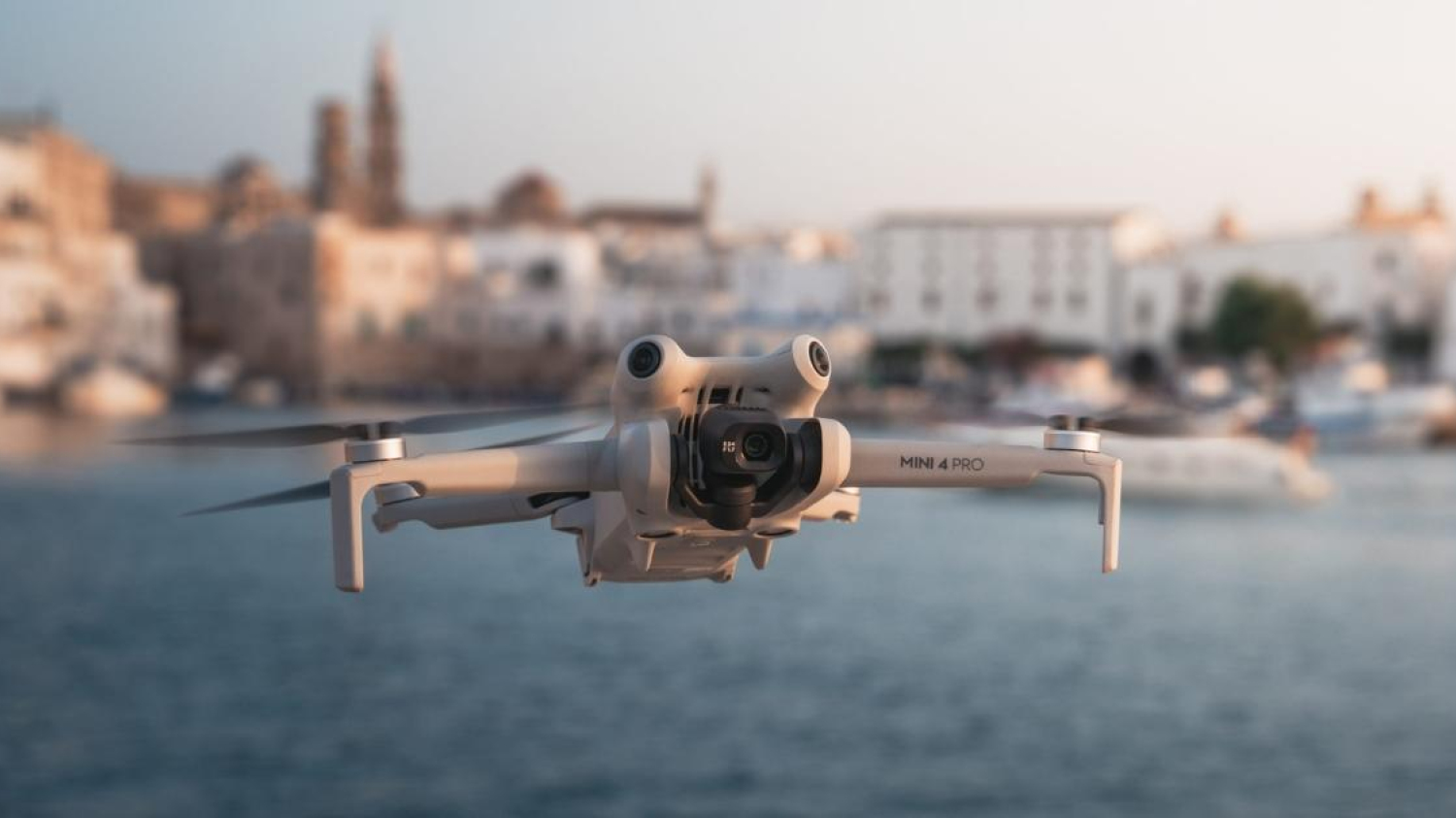 La Fnac surprend tout le monde avec cette offre : le Drone Dji Mini 4 Pro est à -20%