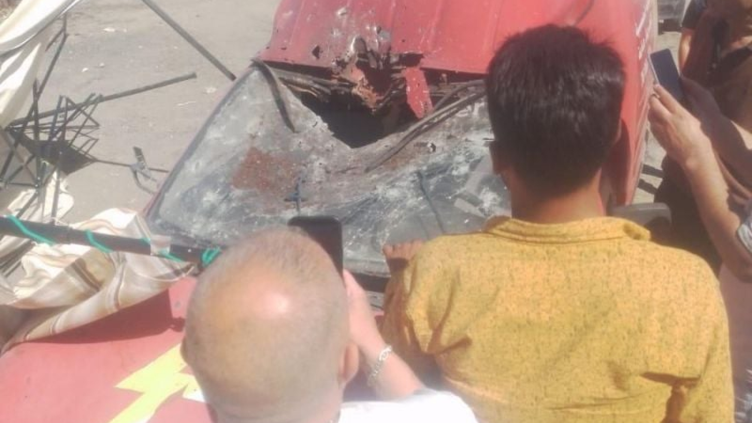 Un véhicule détruit par une frappe de drone israélien au Liban-Sud