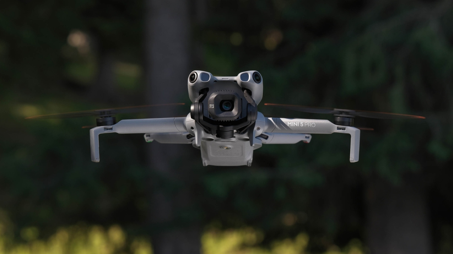 Ce drone DJI Mini 5 Pro redéfinit les standards en 2025