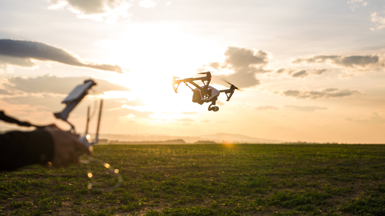 NAV CANADA Nouvelles catégories d’opérations dans NAV Drone à partir du 4 novembre 2025