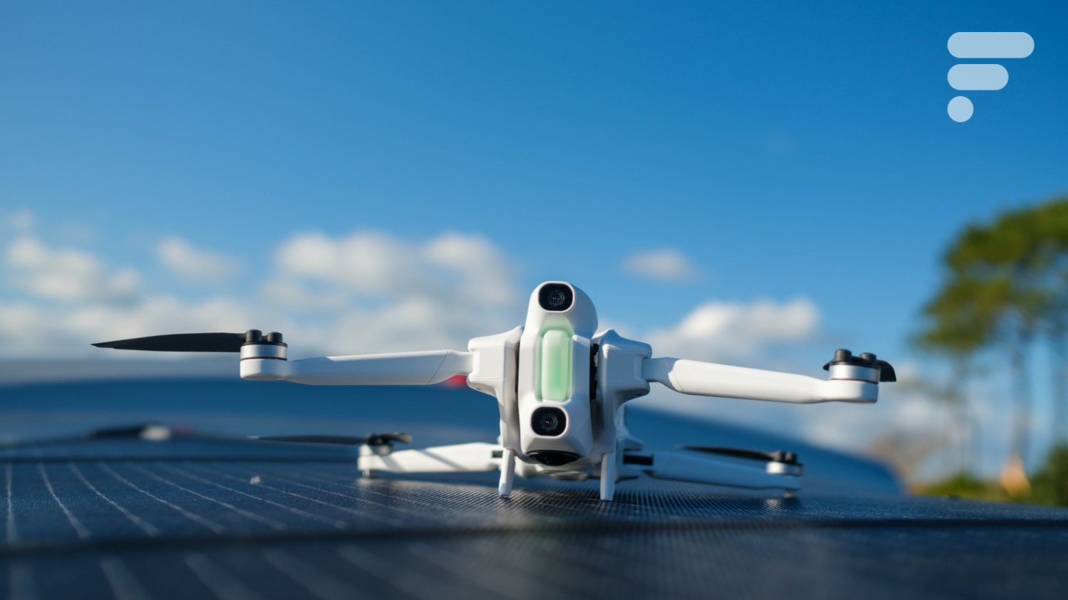 Test de l’Antigravity A1 : le drone qui filme tout, pour que vous n'ayez plus à cadrer 