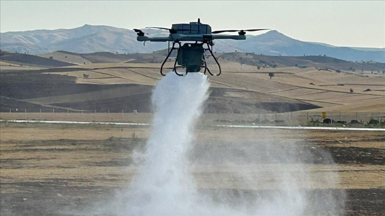 Première mondiale : un drone turc réalise des opérations de décontamination CBRN sans intervention humaine