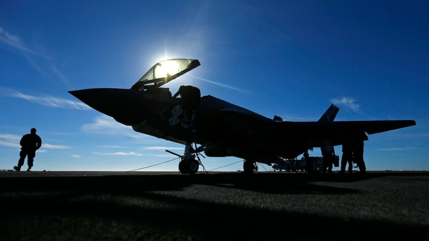 Washington dit avoir abattu un drone iranien ayant approché un porte-avions