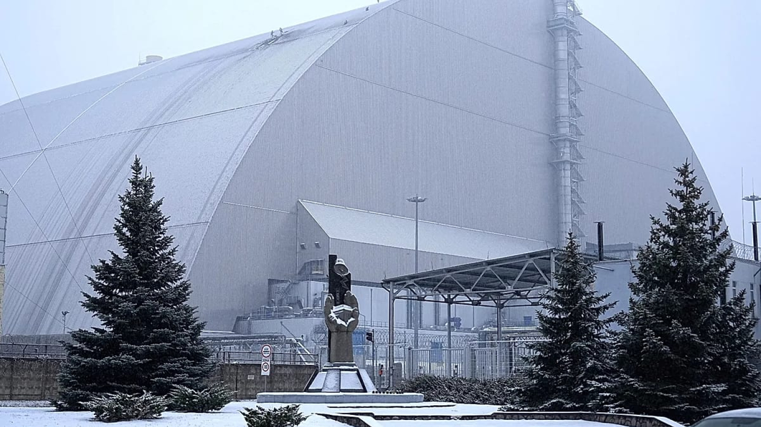 Greenpeace alerte sur un risque d'effondrement à Tchernobyl