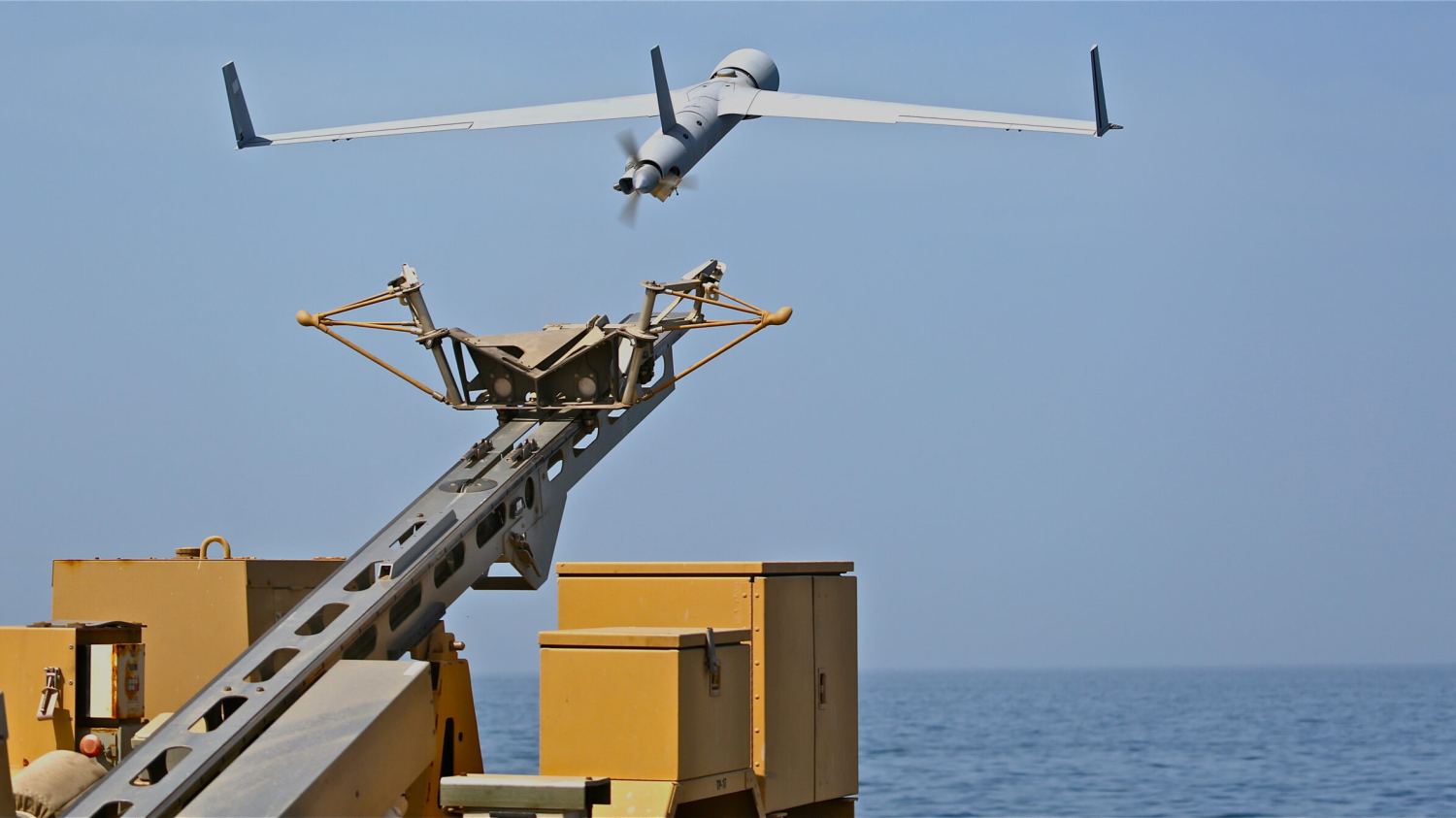 La dronisation dans le combat naval prototype conceptuel de l’agilité face à la menace