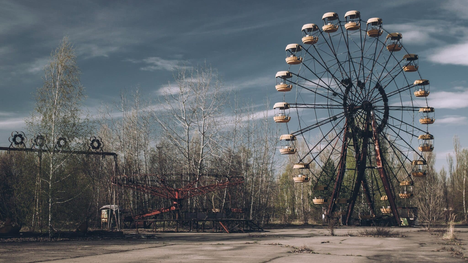 Le bouclier de Tchernobyl éventré par un drone : le compte à rebours d'un second nuage radioactif sur l'Europe est lancé