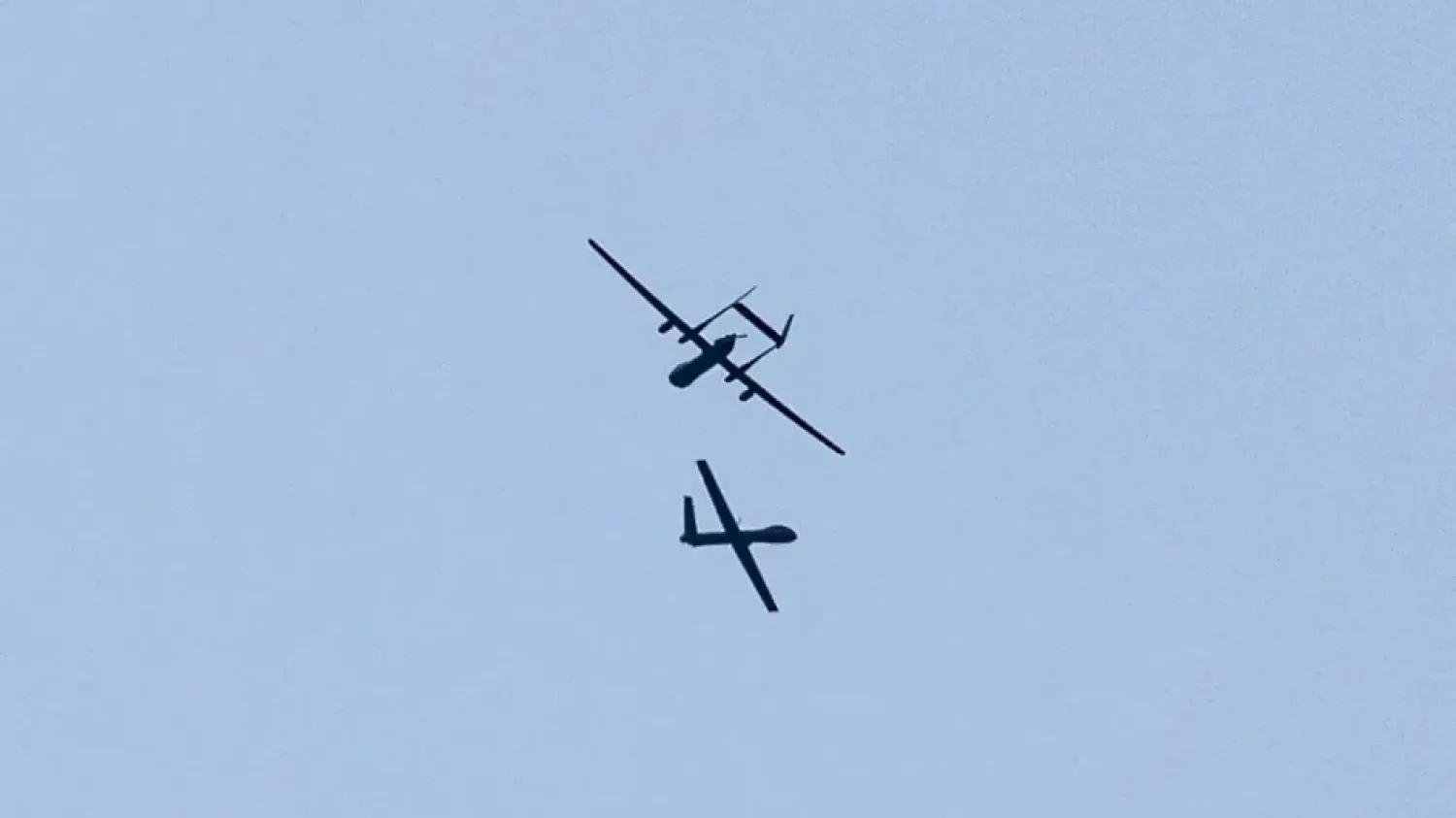 LIran tire des missiles et des drones sur Bahreïn et le Koweït 