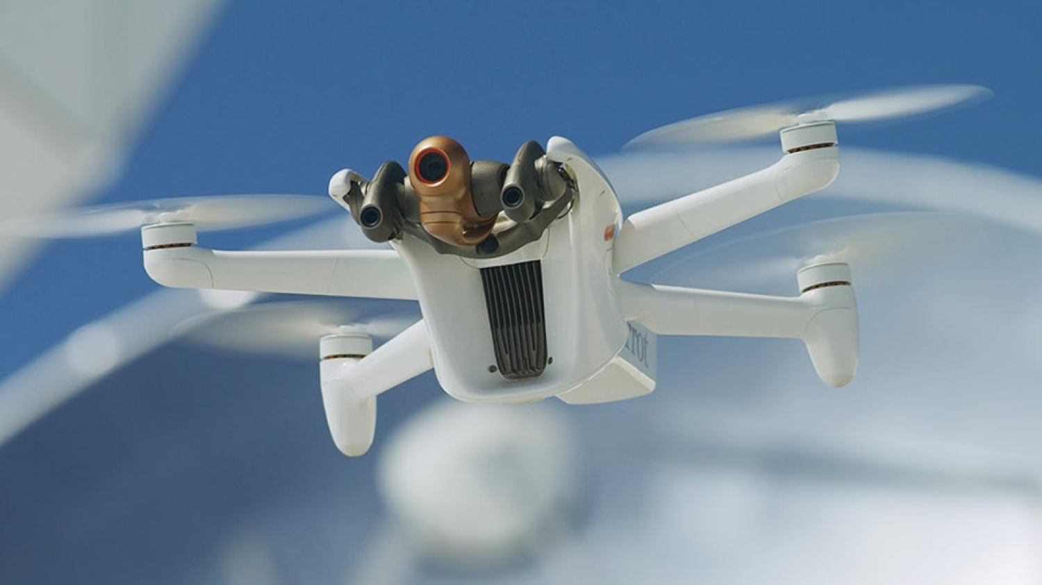 Trump taxe jusqu’à 100% les drones étrangers dès ce jeudi: comment le français Parrot a réussi à échapper...