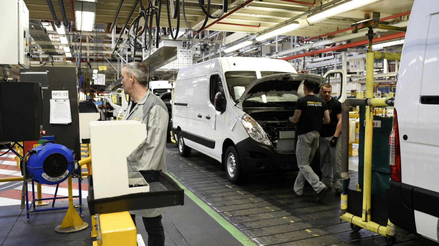 "Choc des cultures" : Renault met sa production en série au service des drones