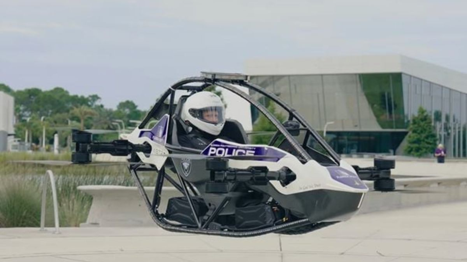 La Floride s’équipe d’une police… volante !